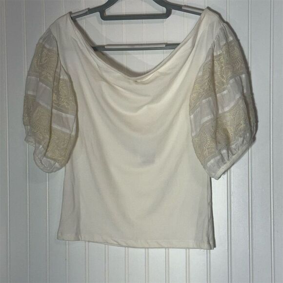 Free People Ivory Off Shoulder Puff Sleeve Top M Embroidered NWT Boho Cottage - Picture 3 of 8